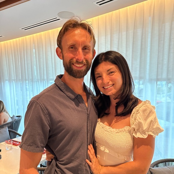 Meet your Posher, Carly - Picture 1 of 1